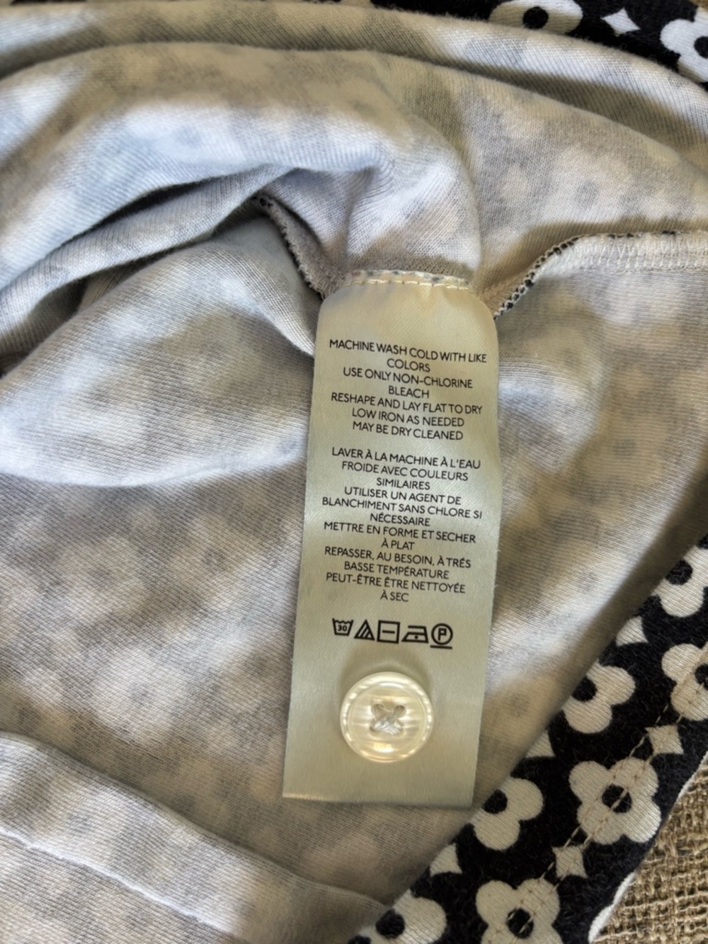 Anthropologie Black & White Floral Ruched Button-Front Top - Picture 4 of 6